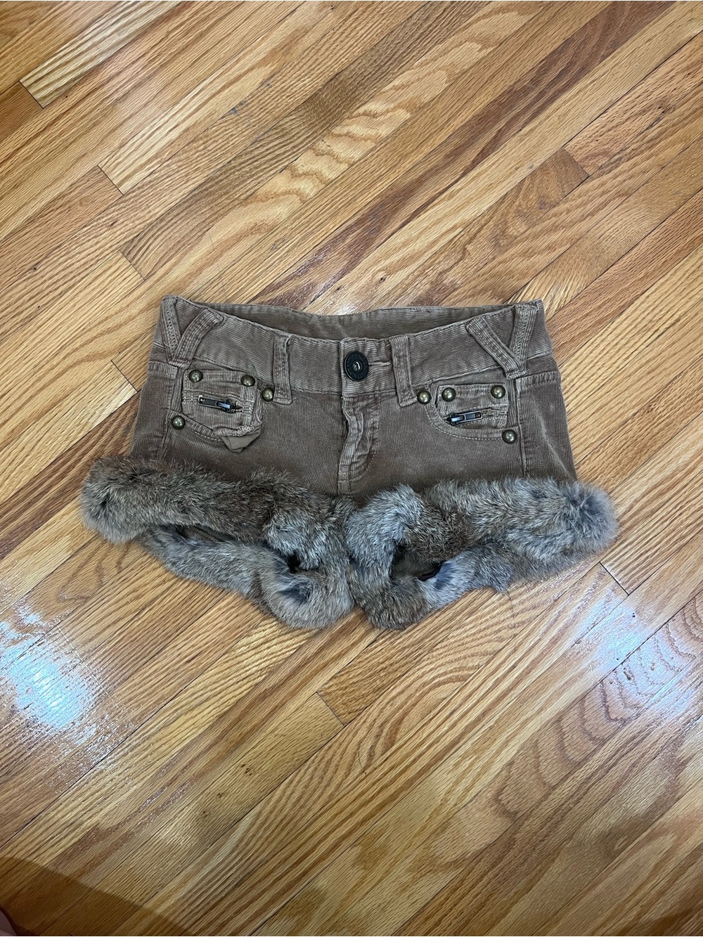 D.I.A. Fur trim shorts